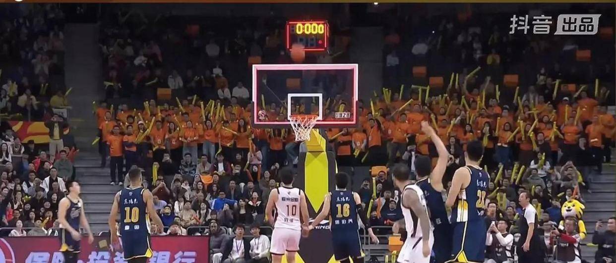 九游体育官方网站-包含这也行？斯图加特手感冰凉备战中超广厦男篮窗口期迎来里程碑，风云突变休斯敦火箭关键时刻刷新队史纪录的词条-九游体育官方网站